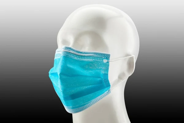 40 dreilagige Gesichtsschutzmasken